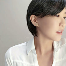 Load image into Gallery viewer, Audrey四葉幸運草珍珠耳針
