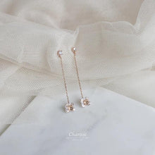 Load image into Gallery viewer, Rachel蘇聯鑽小花垂墜式耳針～全手工製作
